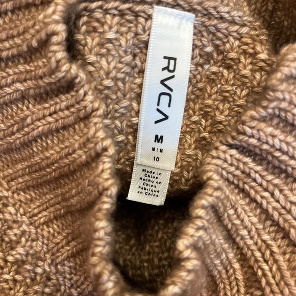 RVCA sweater - Picture 9 of 10